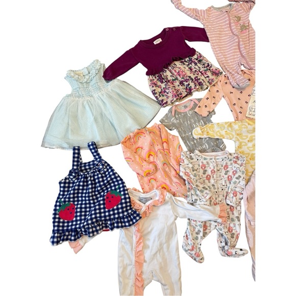 Baby Girl Clothing Bundle - Picture 5 of 16